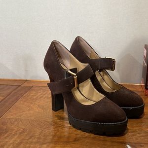 Michaels kors stomper pumps